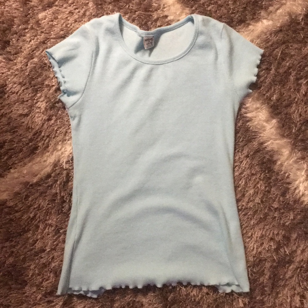 I’m selling a Wildflower shirt